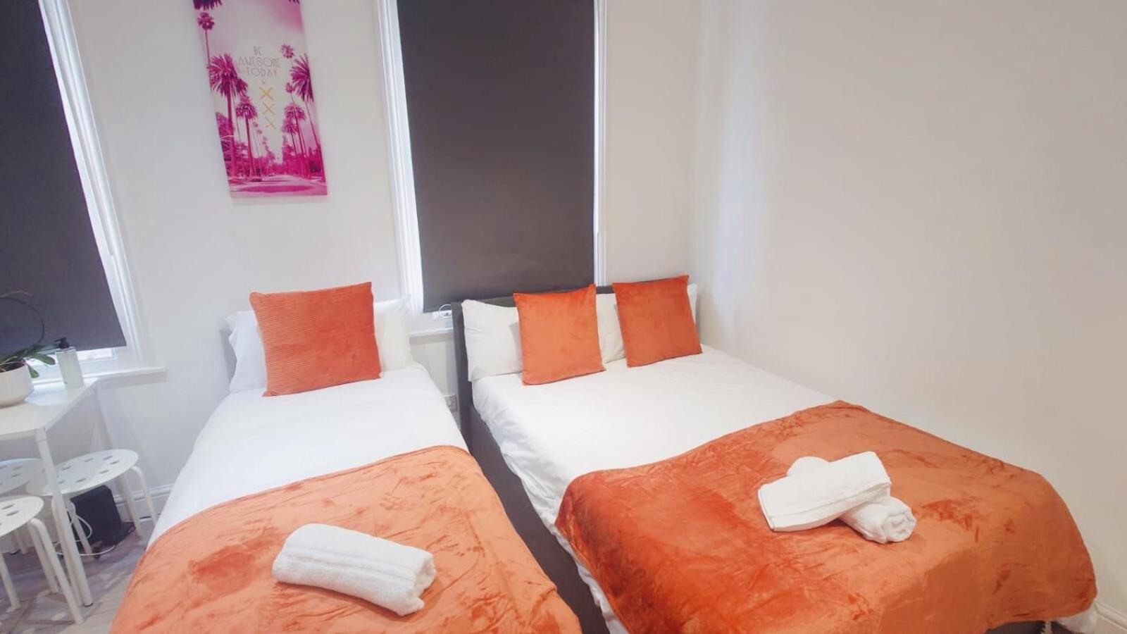 Comfort Camden Studio Apartments Лондон Экстерьер фото